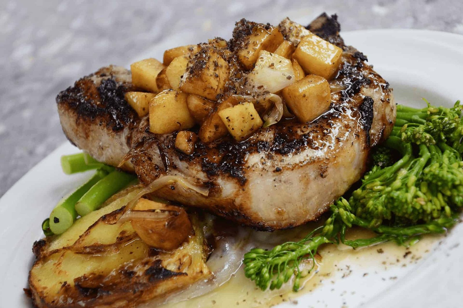 alex munsell Yr4n8O 3UPc unsplash